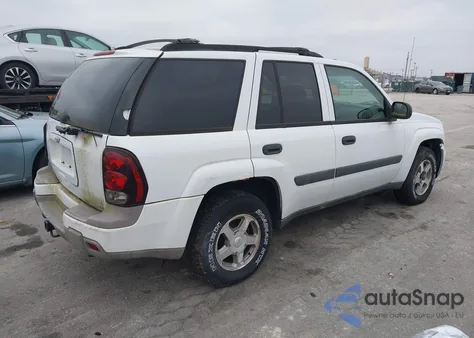 2005 Chevrolet Trailblazer Ls z USA, uszkodzony, nr VIN 1GNDT13S452389529